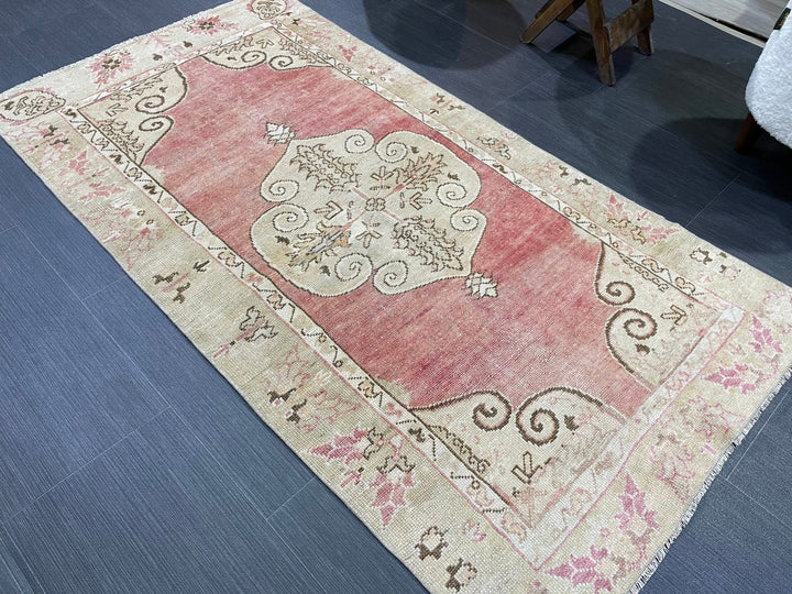 Beige Turkish Oushak Rug 2' 8" x 5' 1" Hand-Knotted