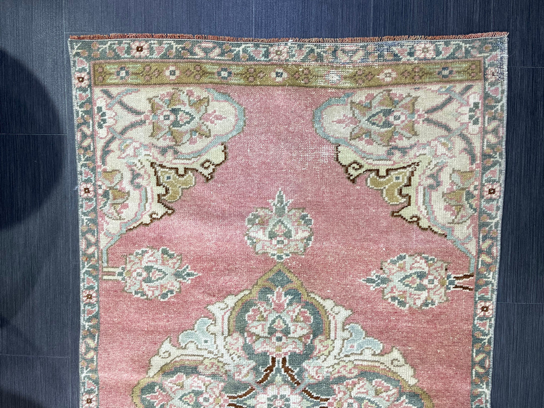 Turkish Oushak Rug 3' x 4' 9" Hand-Knotted field