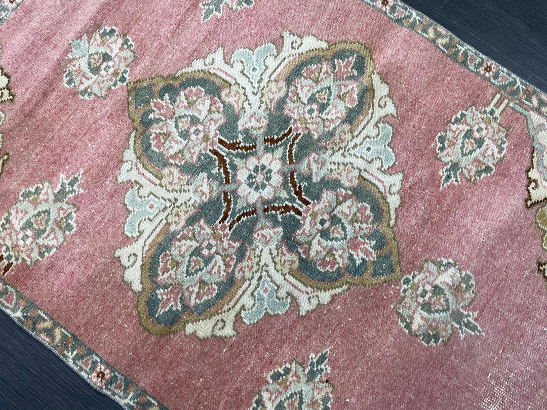 Turkish Oushak Rug 3' x 4' 9" Hand-Knotted reverse