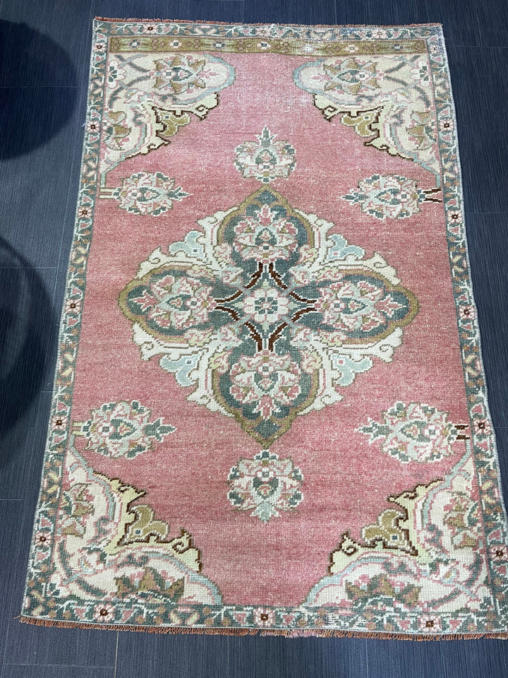 Turkish Oushak Rug 3' x 4' 9" Hand-Knotted view 9