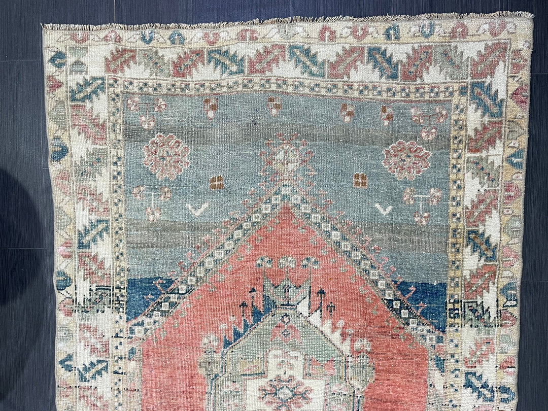 Turkish Oushak Rug 3' 11" x 6' 4" Hand-Knotted view 9