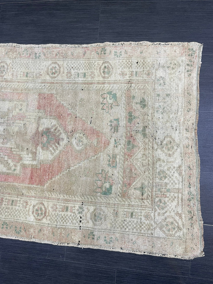 Beige Turkish Oushak Rug 2' 11" x 5' 7" Hand-Knotted view