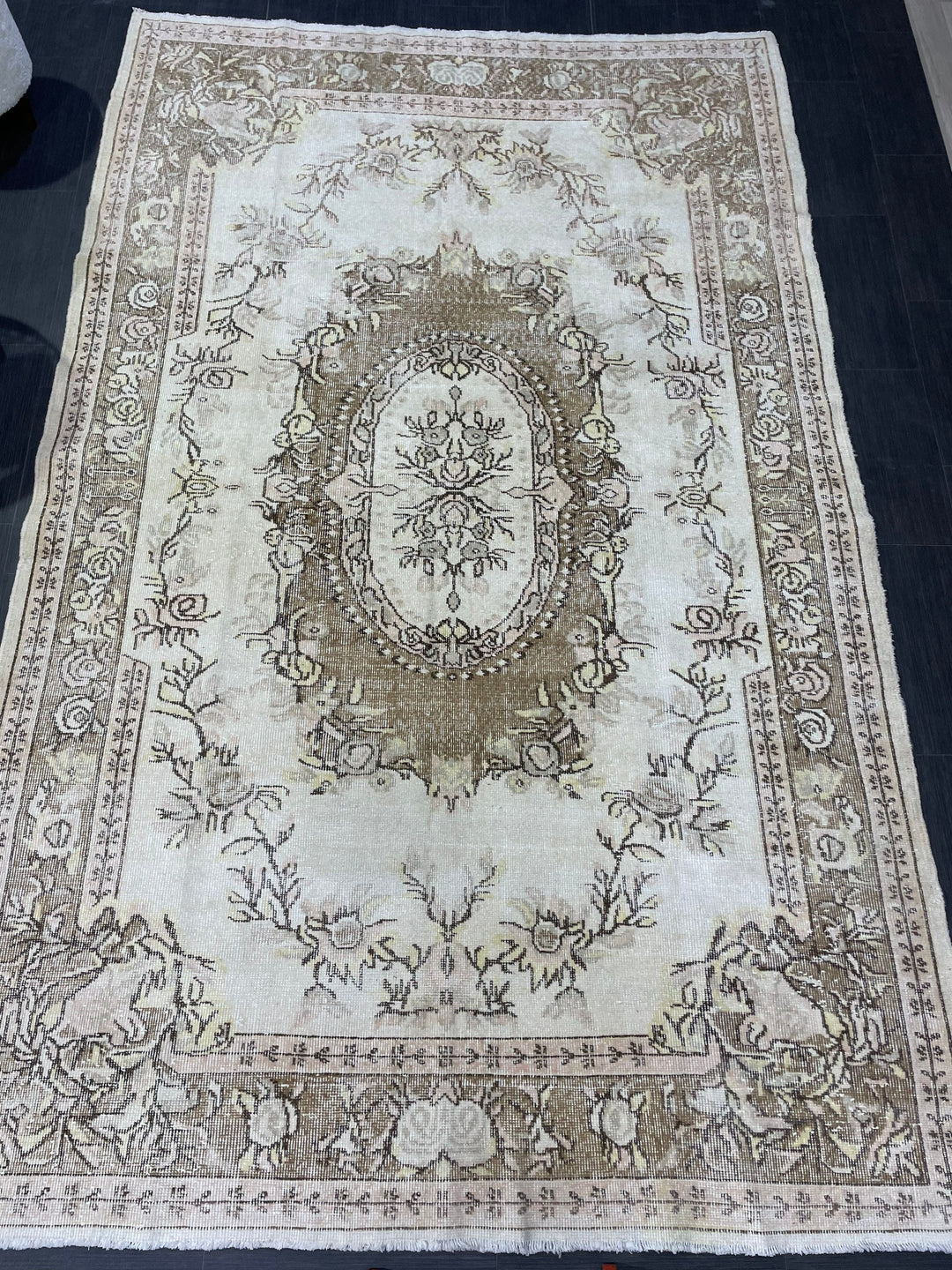Beige Turkish Oushak Rug 5' 11" x 10' 1" Hand-Knotted | No. WR33470