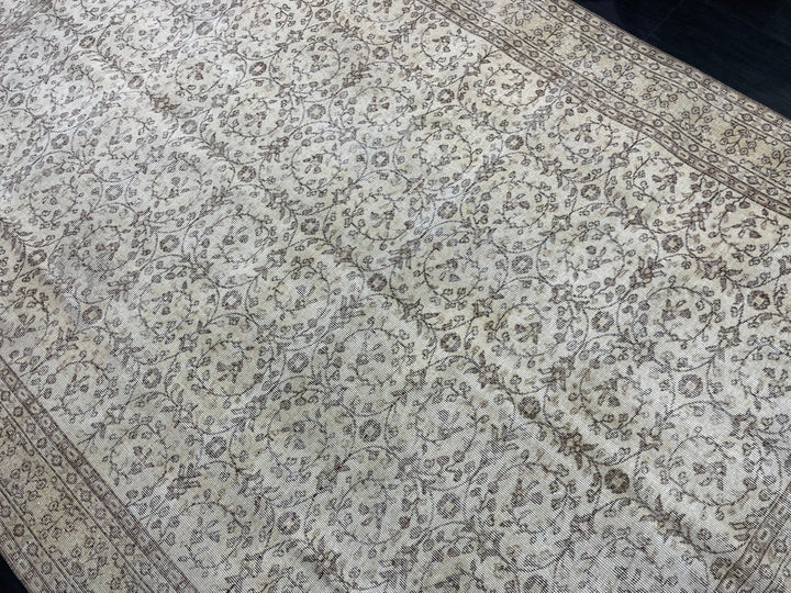 Turkish Runner Rug 6' 10" x 10' 1" Hand-Knotted view