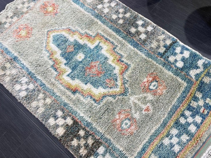 Tan Turkish Vintage Rug 3' 5" x 6' Hand-Knotted view 9