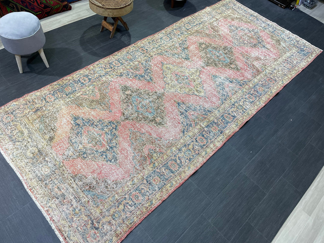 Beige Turkish Runner Rug 4' 10" x 11' 2" Hand-Knotted close-up