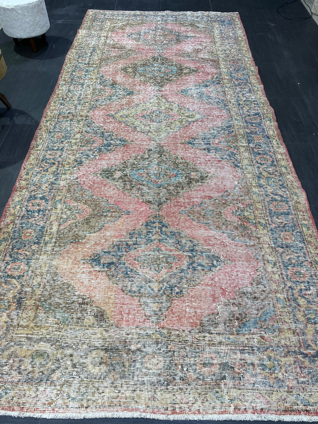 Beige Turkish Runner Rug 4' 10" x 11' 2" Hand-Knotted border