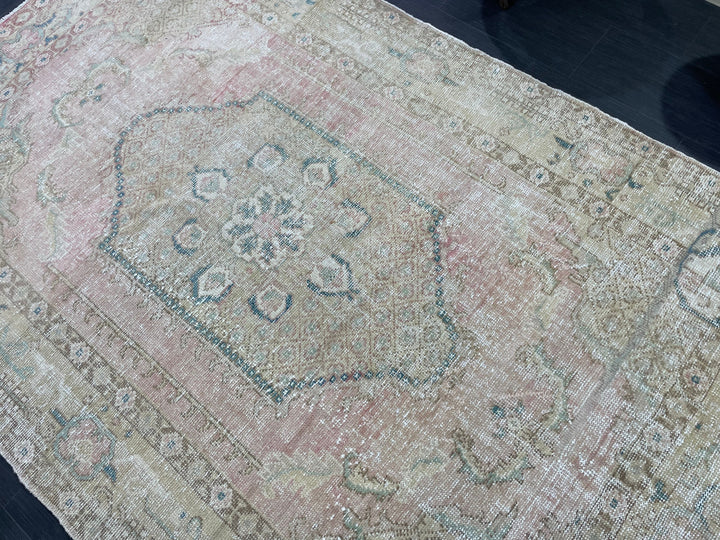 Pink Turkish Oushak Rug 5' 11" x 9' 3" Hand-Knotted close-up