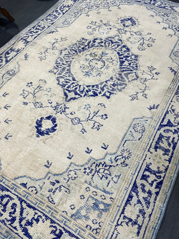 Beige Turkish Oushak Rug 4'6" x 6'8" Hand-Knotted view