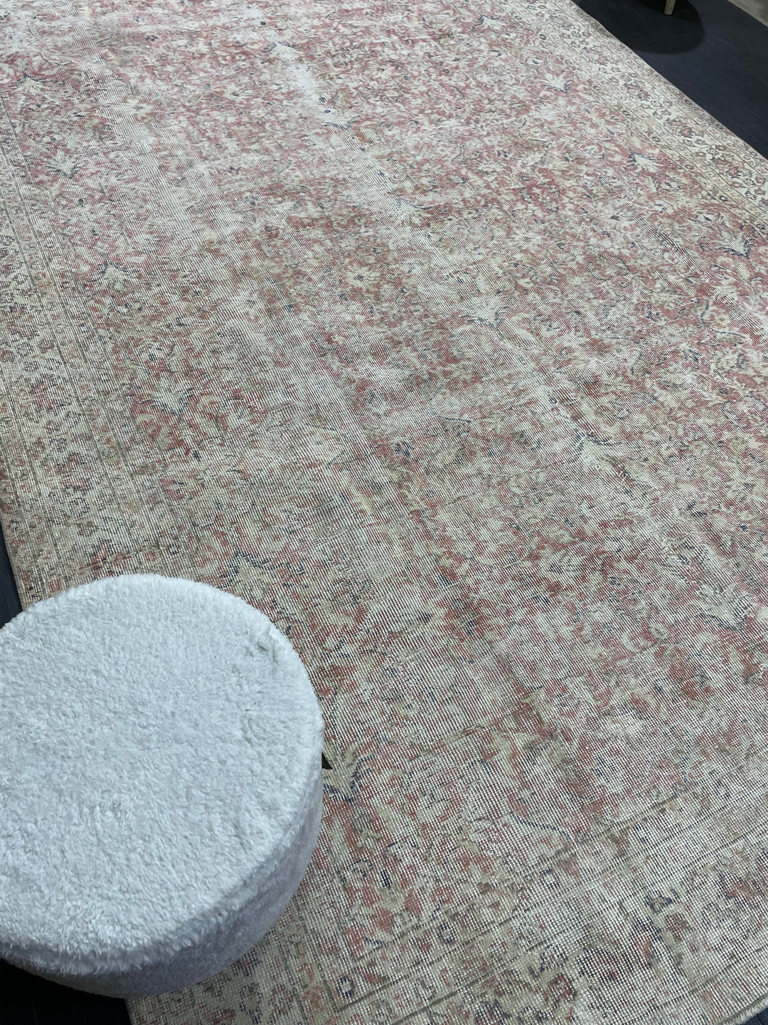 Beige Turkish Oushak Rug 6' 8" x 9' 10" Hand-Knotted | No. WR28391