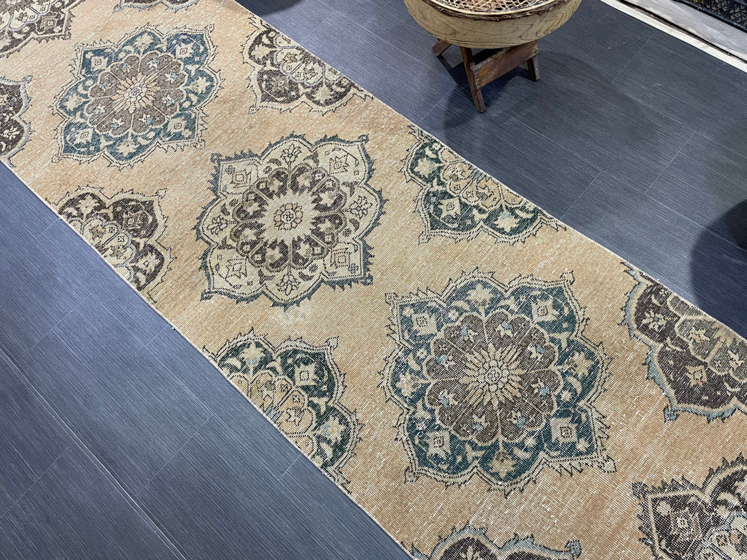 Beige Turkish Runner Rug 2' 10" x 13' Hand-Knotted close-up
