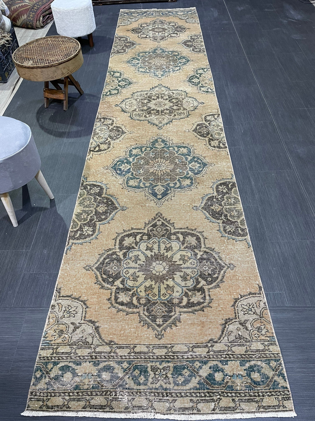 Beige Turkish Runner Rug 2' 10" x 13' Hand-Knotted field