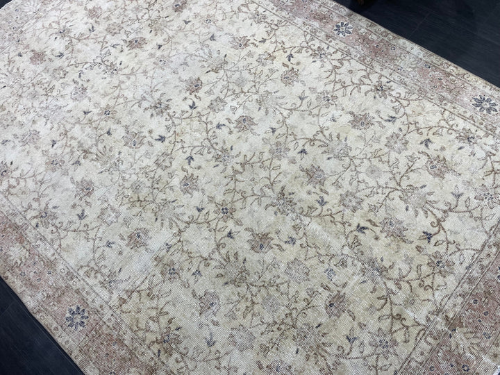 Beige Turkish Runner Rug 6' 5" x 9' 5" Hand-Knotted close-up