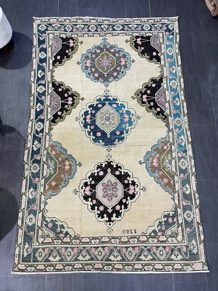 Rust Turkish Runner Rug 4' 10" x 7' 10" Hand-Knotted detail