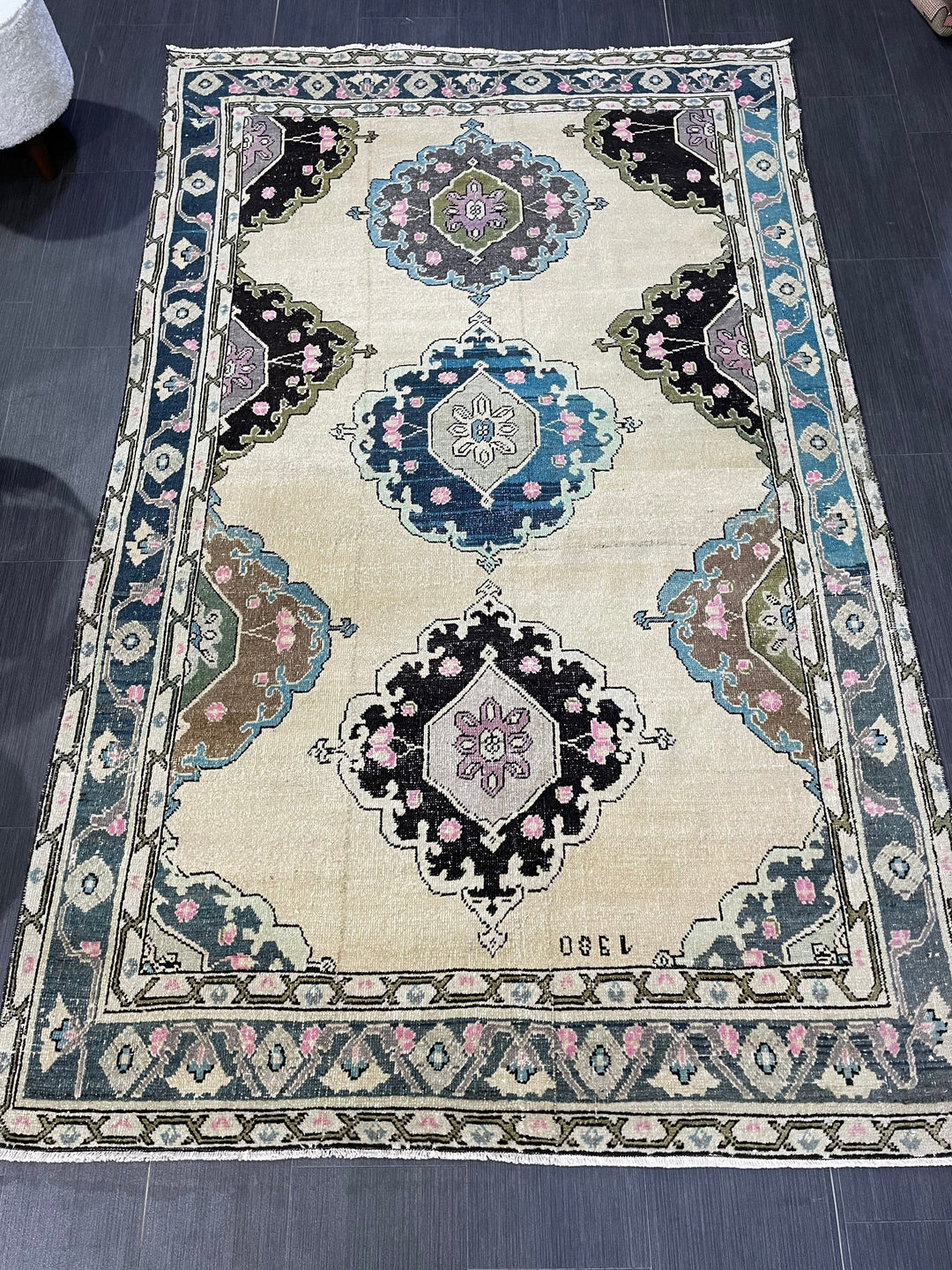 Rust Turkish Runner Rug 4' 10" x 7' 10" Hand-Knotted border