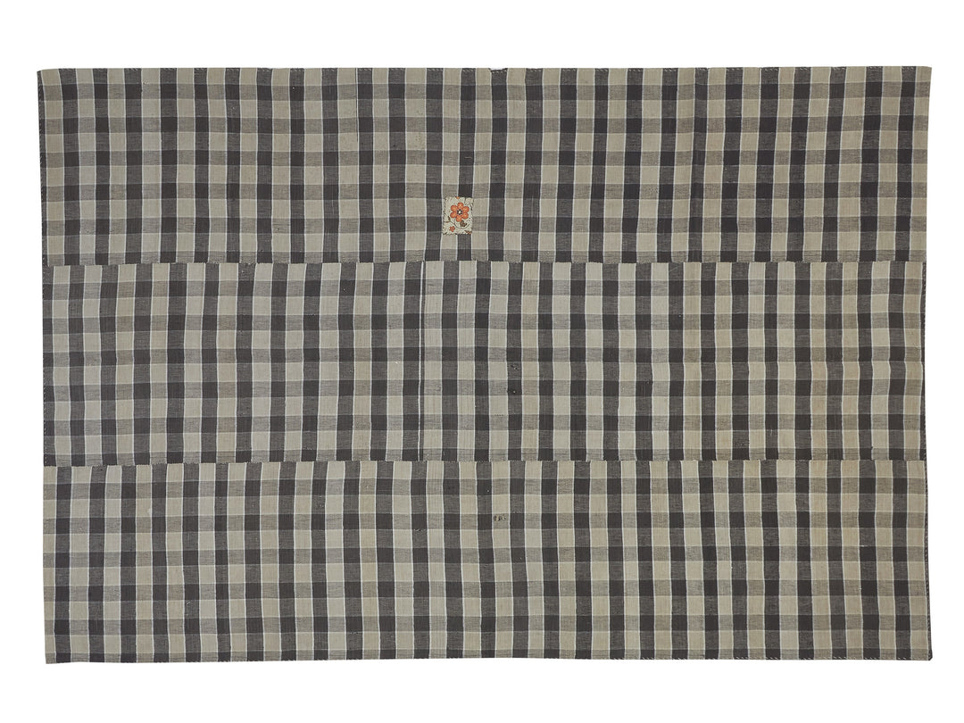 Kilim Rug 5' 11" x 8' 10" | No. VR95527