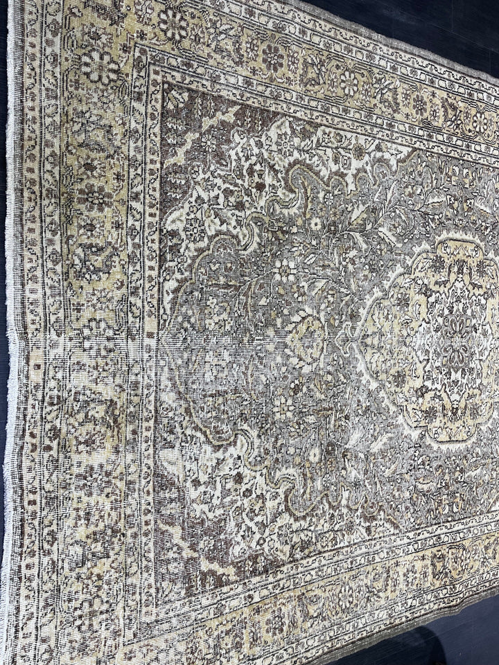 Brown Turkish Oushak Rug 6' 7" x 9' 9" Hand-Knotted | No. WR65854