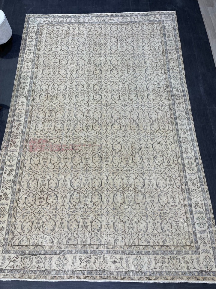 Beige Turkish Oushak Rug 6' 8" x 10' 6" Hand-Knotted reverse