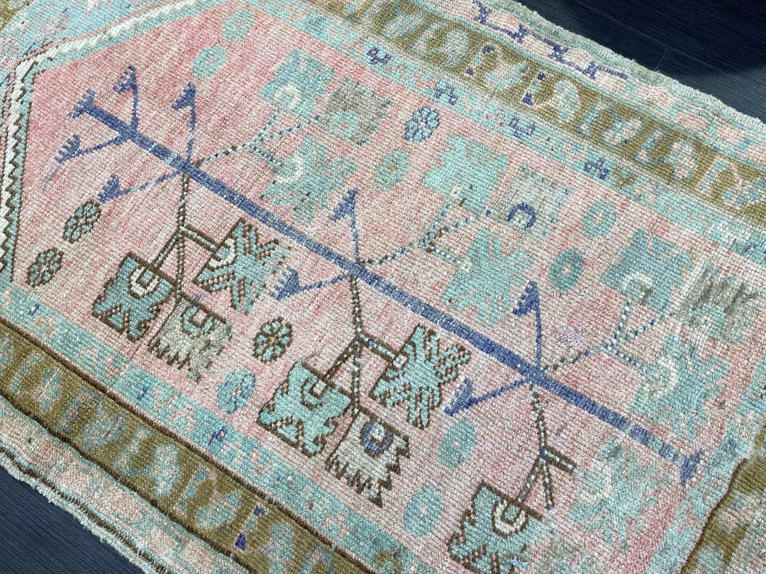 Beige Turkish Oushak Rug 2' 10" x 4' 4" Hand-Knotted pattern