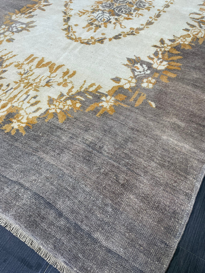 Grey Runner Rug 5' 3" x 8' 8" - No. WR73244