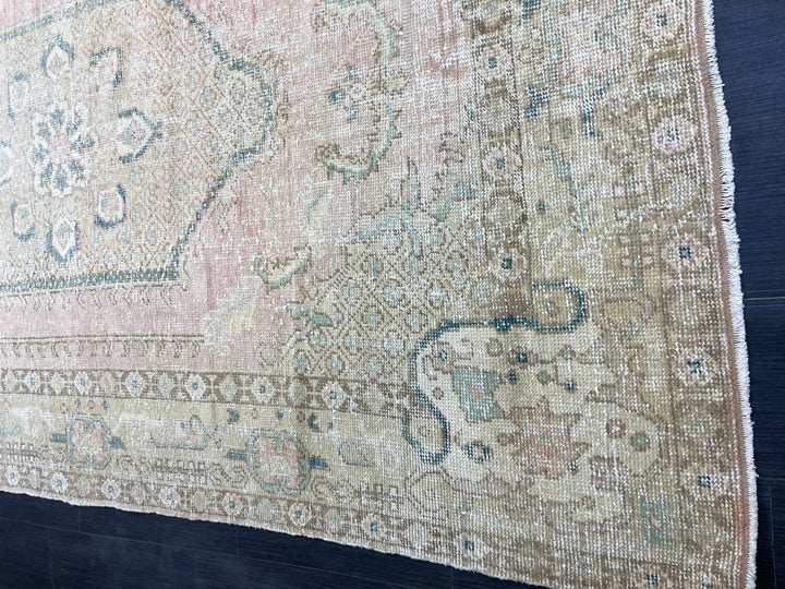 Pink Turkish Oushak Rug 5' 11" x 9' 3" Hand-Knotted texture