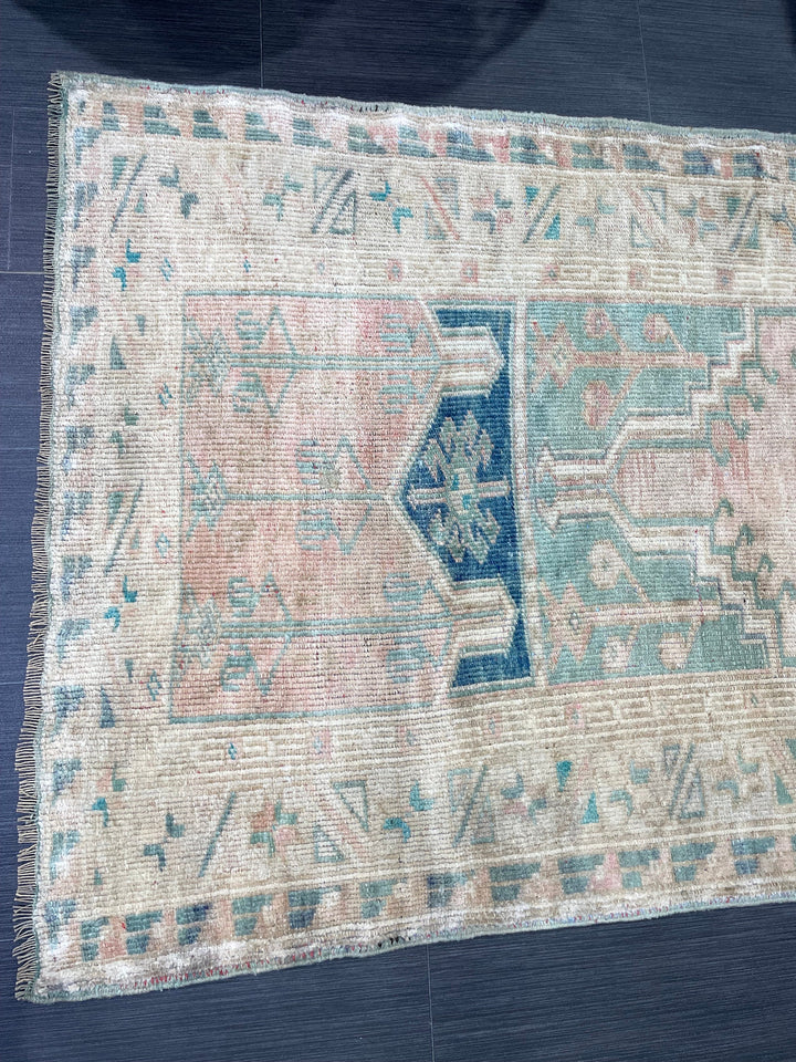 Beige Turkish Runner Rug 3' 2" x 4' 5" Hand-Knotted texture