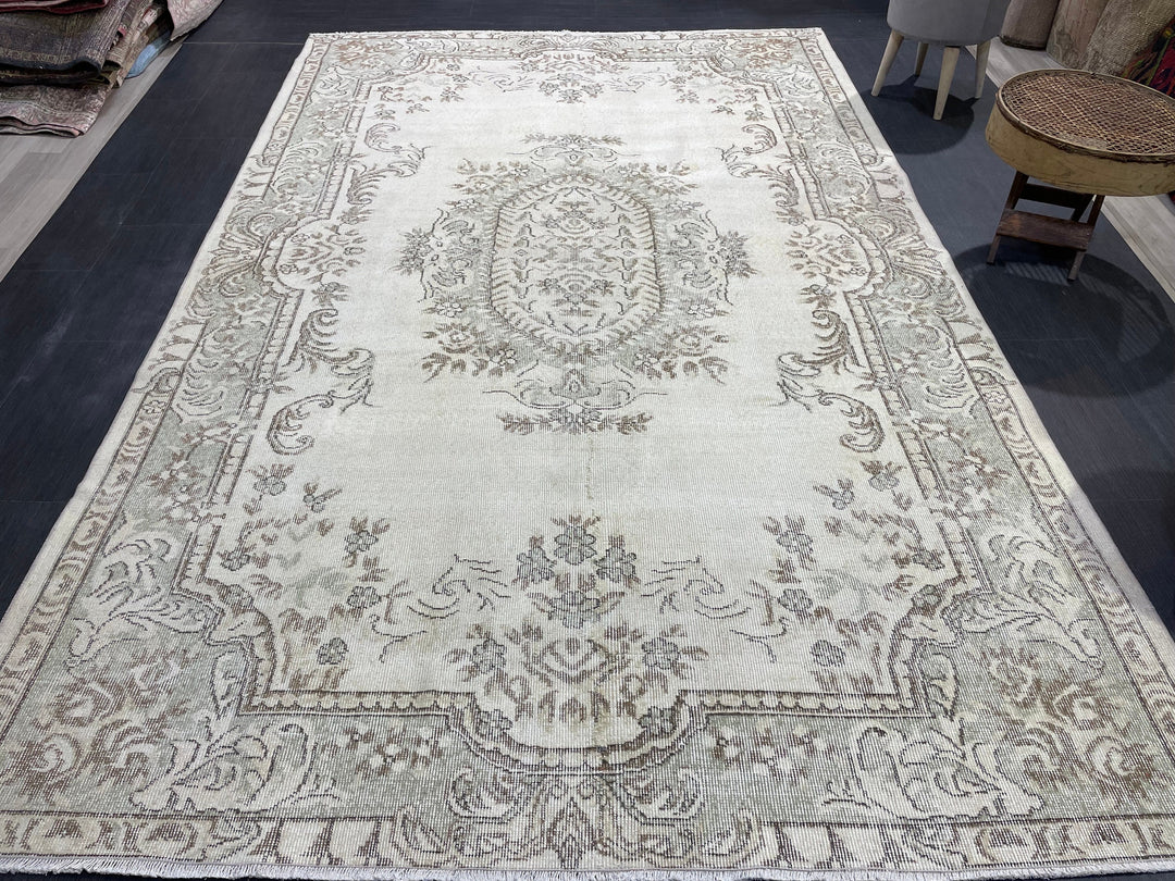 Beige Turkish Runner Rug 6' 5" x 10' Hand-Knotted close-up