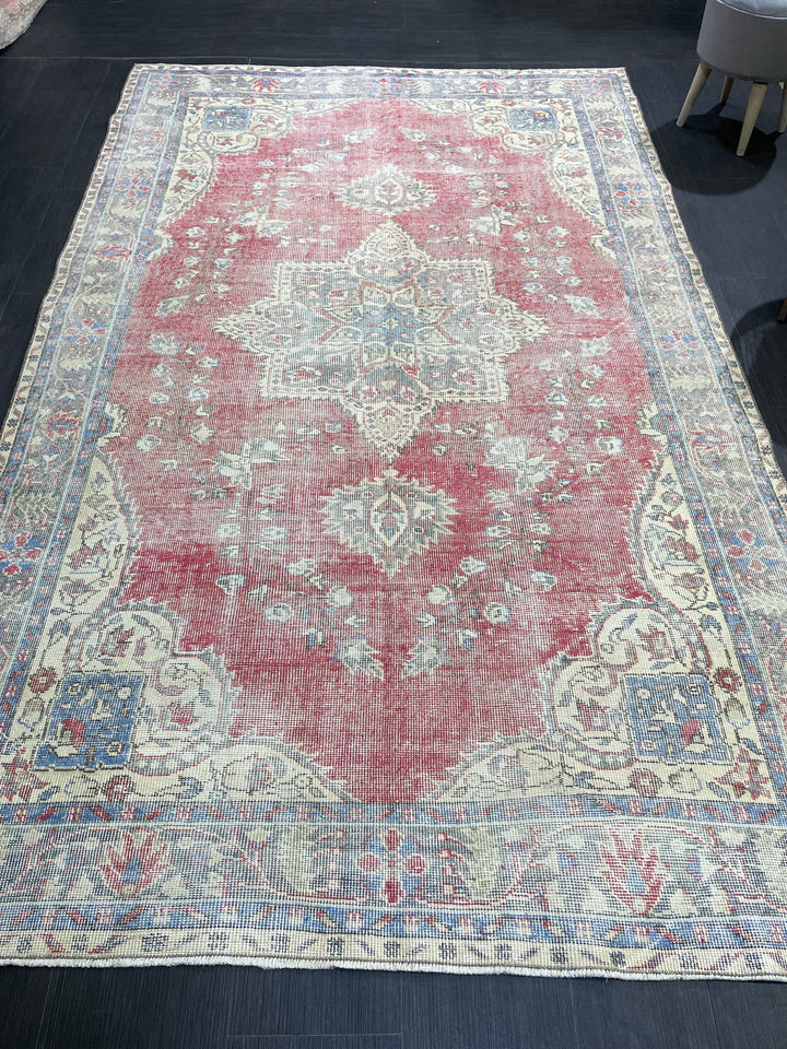 Turkish Runner Rug 5' 10" x 9' 6" Hand-Knotted view 9
