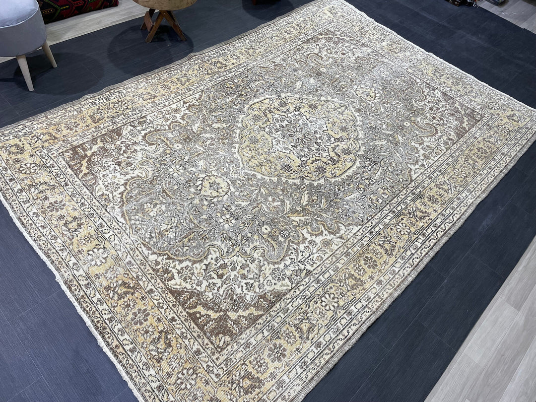 Brown Turkish Oushak Rug 6' 7" x 9' 9" Hand-Knotted | No. WR65854