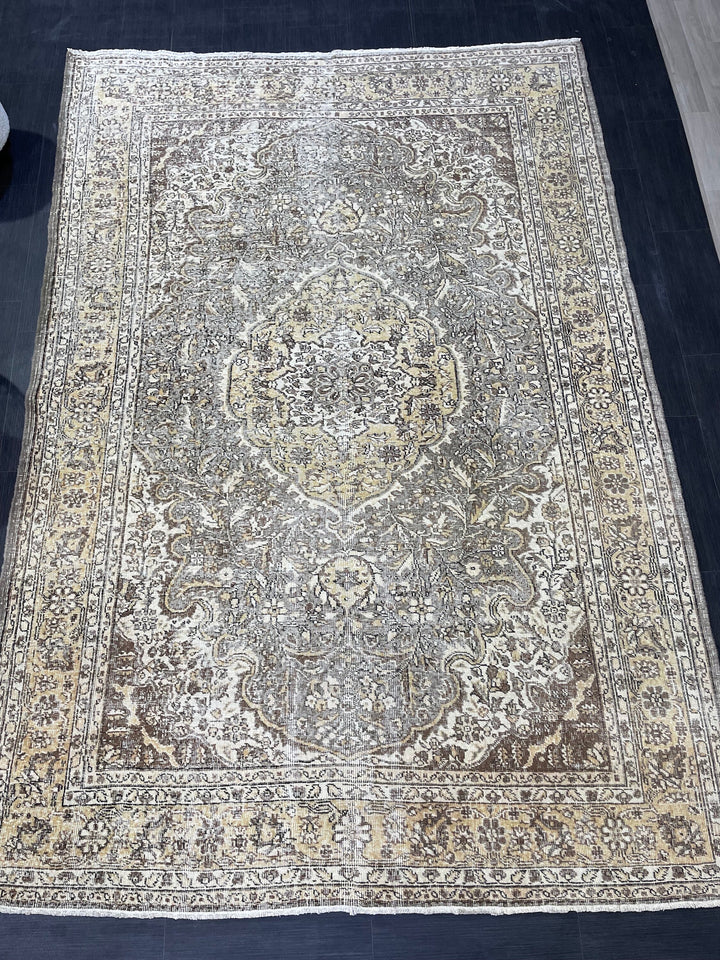 Brown Turkish Oushak Rug 6' 7" x 9' 9" Hand-Knotted | No. WR65854