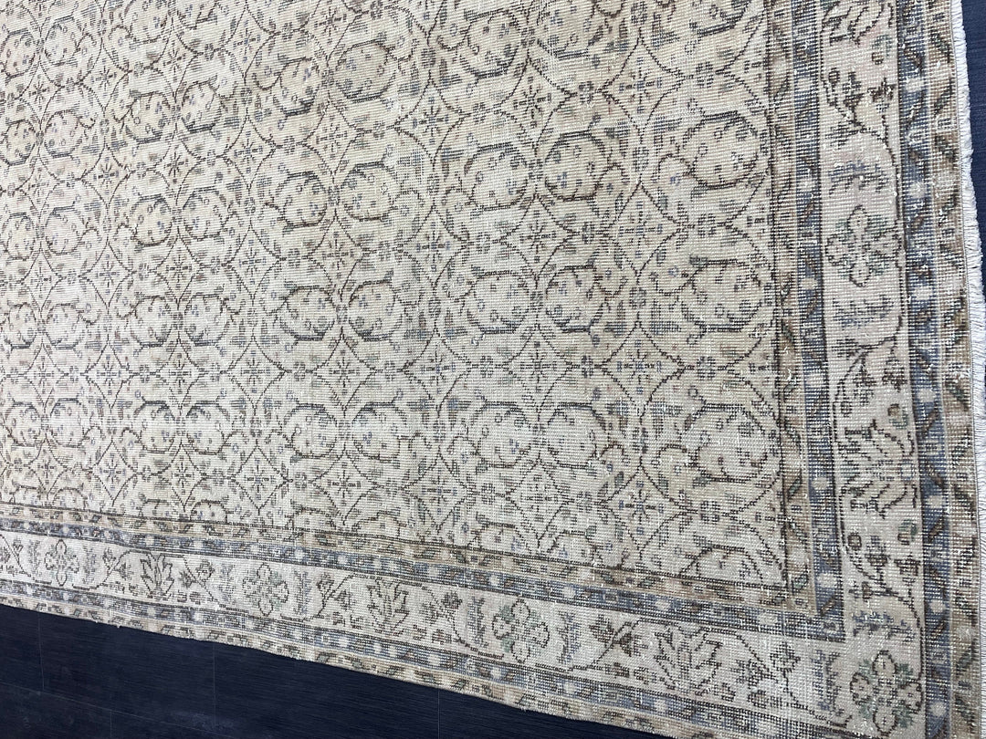 Beige Turkish Oushak Rug 6' 8" x 10' 6" Hand-Knotted view