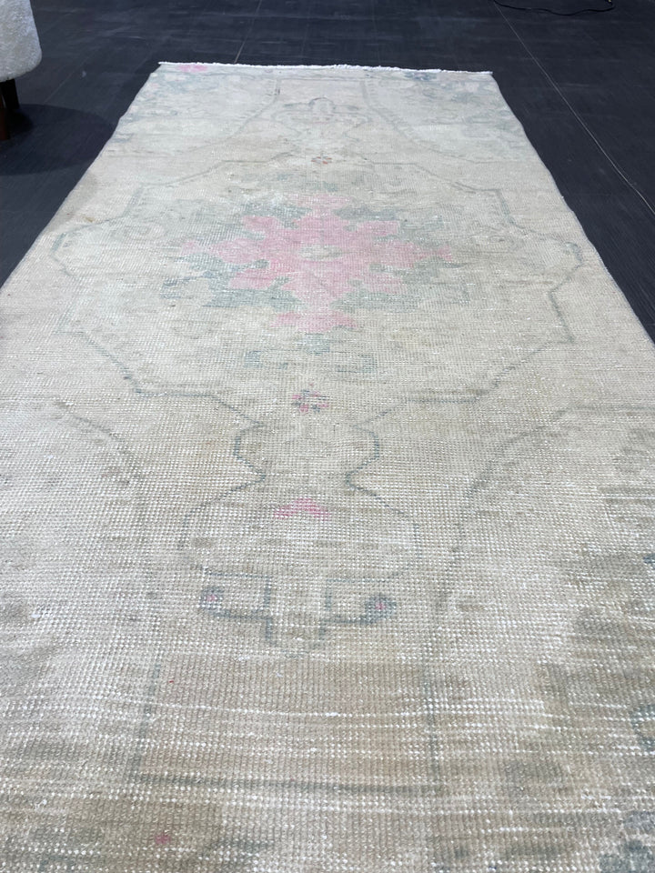 Rust Turkish Oushak Rug 3' 3" x 7' 2" Hand-Knotted border
