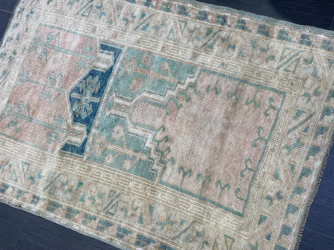 Beige Turkish Runner Rug 3' 2" x 4' 5" Hand-Knotted pattern