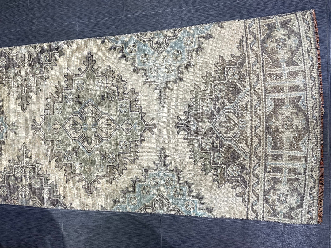 Beige Turkish Runner Rug 2' 8" x 11' 2" Hand-Knotted close-up