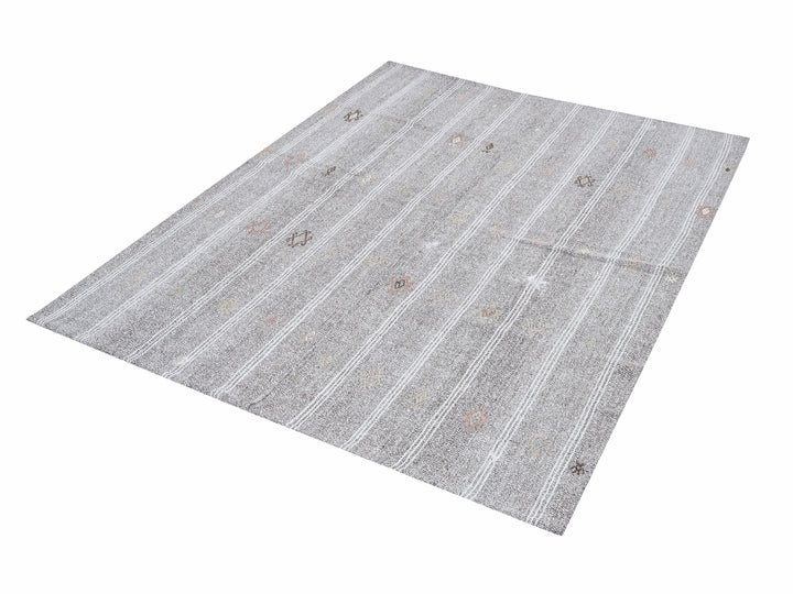 Gray Kilim Rug 5' 5" x 7' | No. VR61585