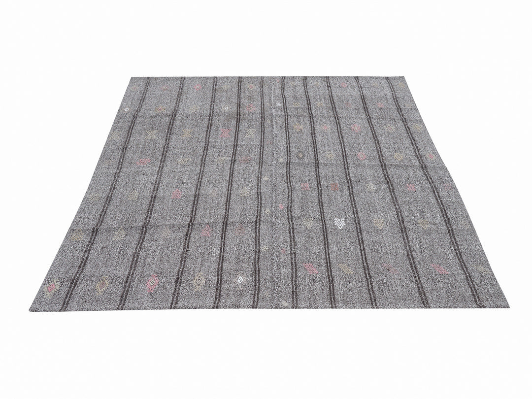 Gray Kilim Rug 6' 1" x 7' 2" | No. VR12592