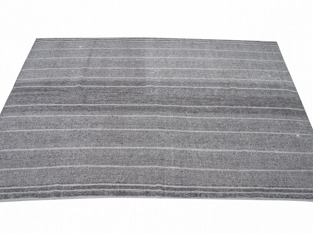 Gray Kilim Rug 5' 11" x 8' 5" | No. VR32398