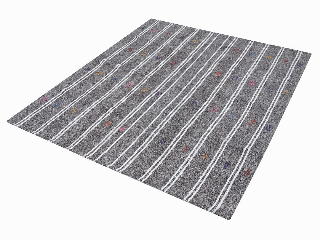 Gray Kilim Rug 5' 8" x 7' | No. VR48809