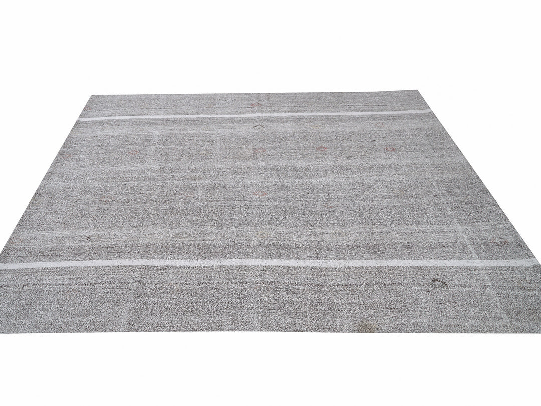 Gray Kilim Rug 5' 11" x 7' 7" | No. VR45413