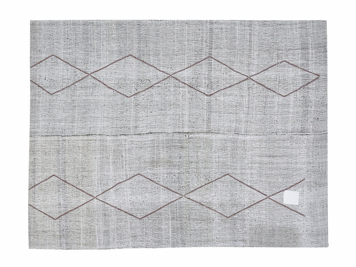 Gray Kilim Rug 7' 5" x 8' 5" | No. VR14060