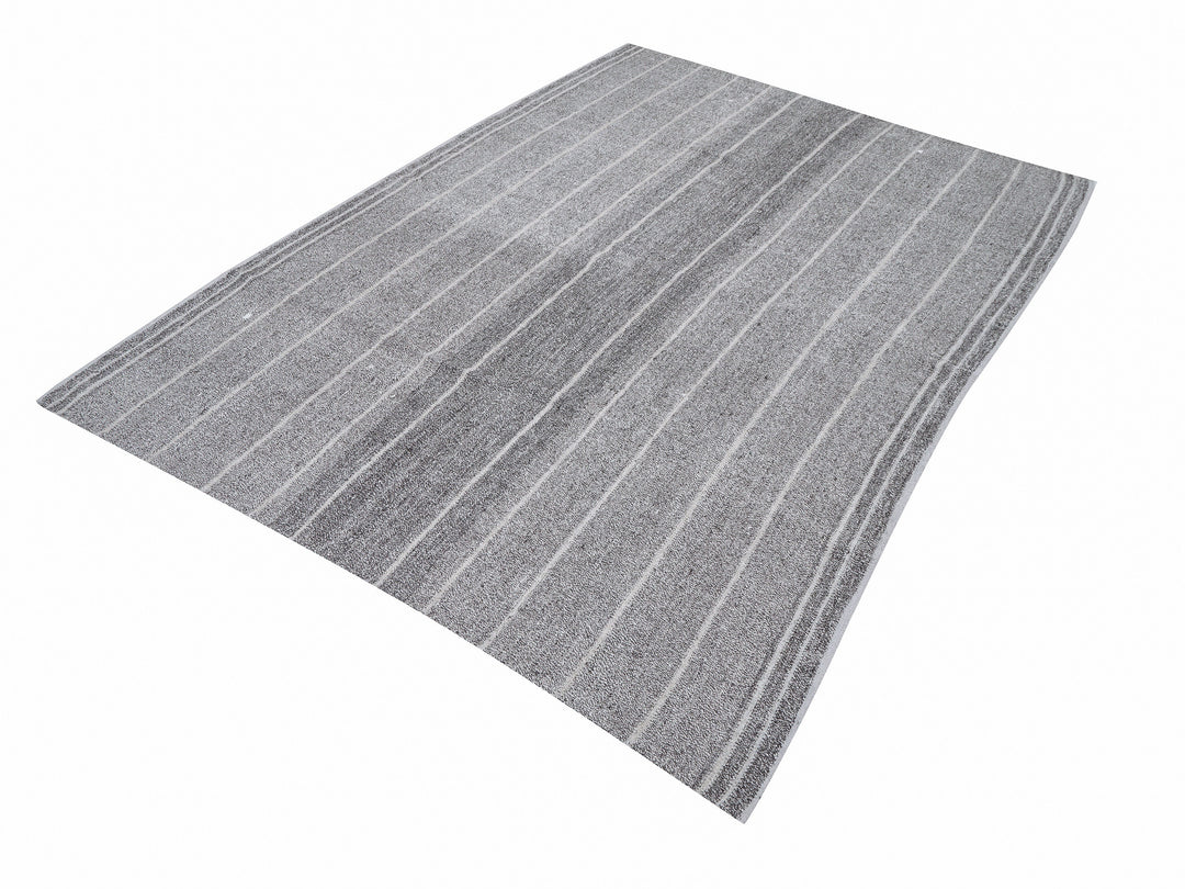 Gray Kilim Rug 5' 11" x 8' 5" | No. VR32398