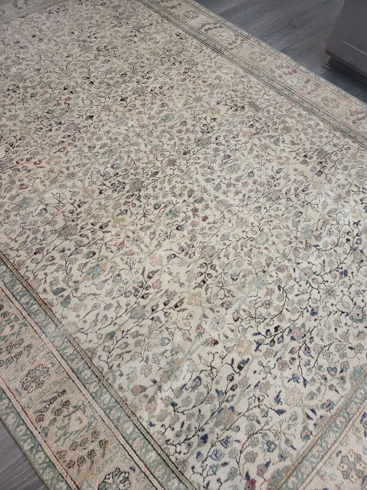 Beige Turkish Oushak Rug 6' 7" x 9' 4" Hand-Knotted pattern