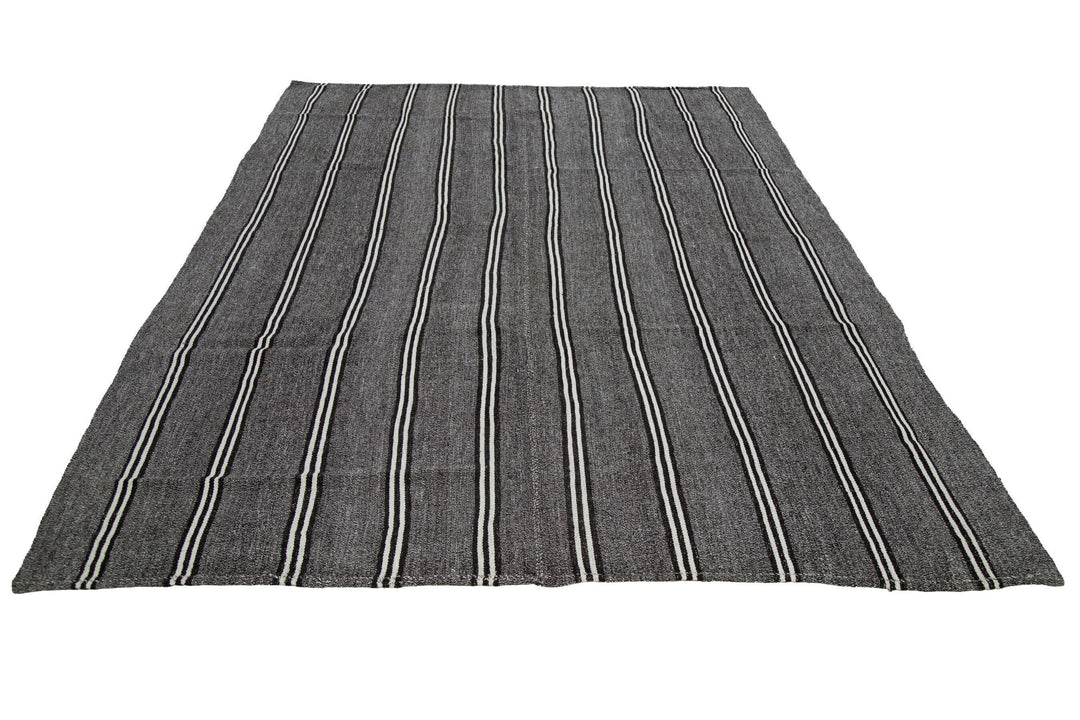 Gray Kilim Rug 7' 3" x 9' 10" | No. VR15735