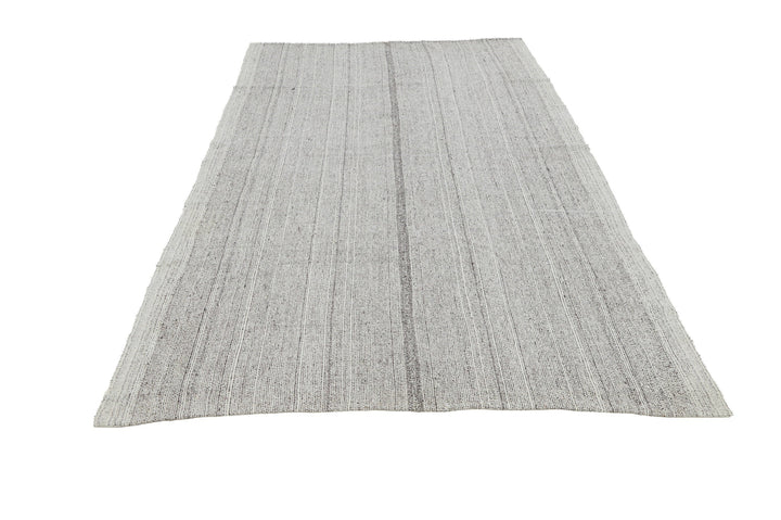 Gray Kilim Rug 5' 5" x 9' 10" | No. VR96823