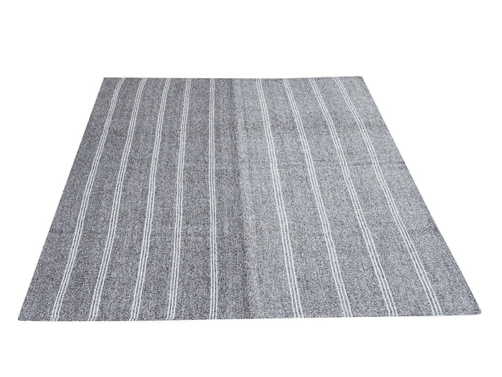 Gray Kilim Rug 4' 11" x 7' 1" | No. VR68547