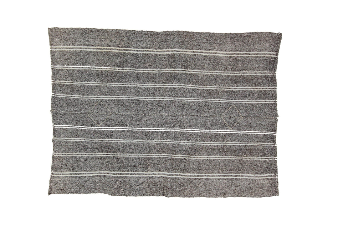 Gray Kilim Rug 4' 9" x 6' 7" | No. VR68167