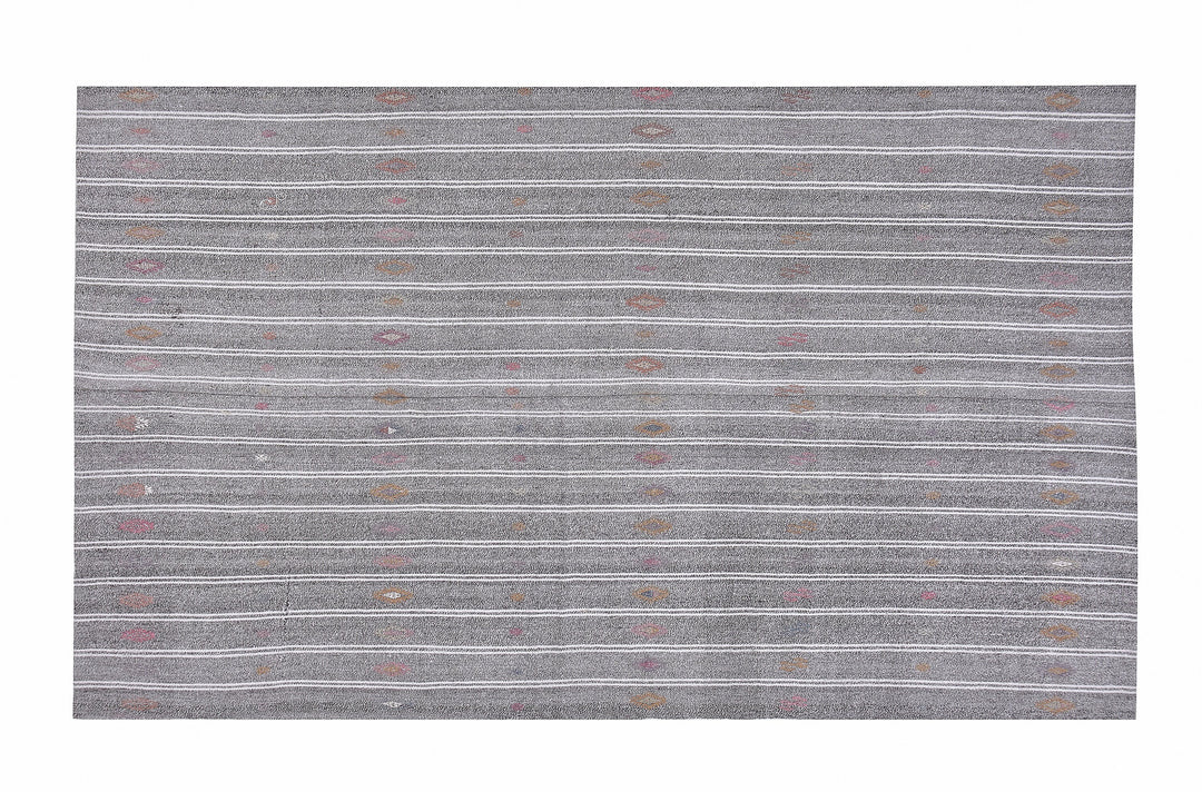 Gray Kilim Rug 6' 7" x 9' 8" | No. VR90180