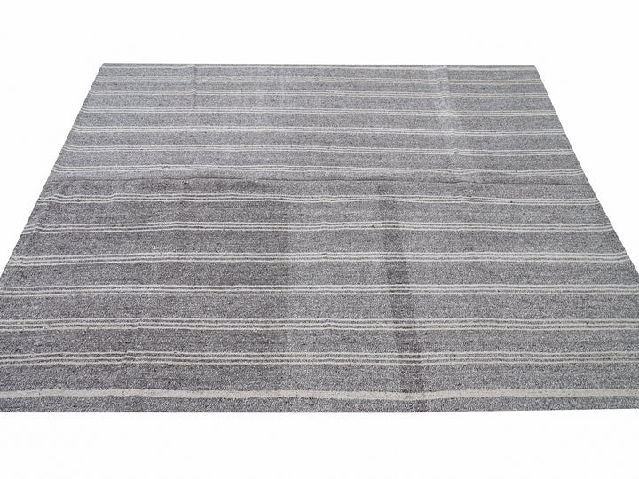 Gray Kilim Rug 6' 4" x 7' 11" | No. VR38013