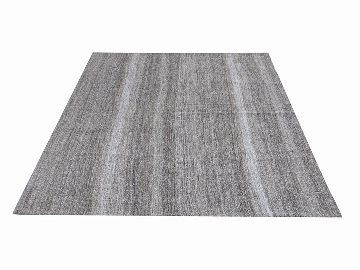Gray Kilim Rug 5' 4" x 7' 1" | No. VR54330