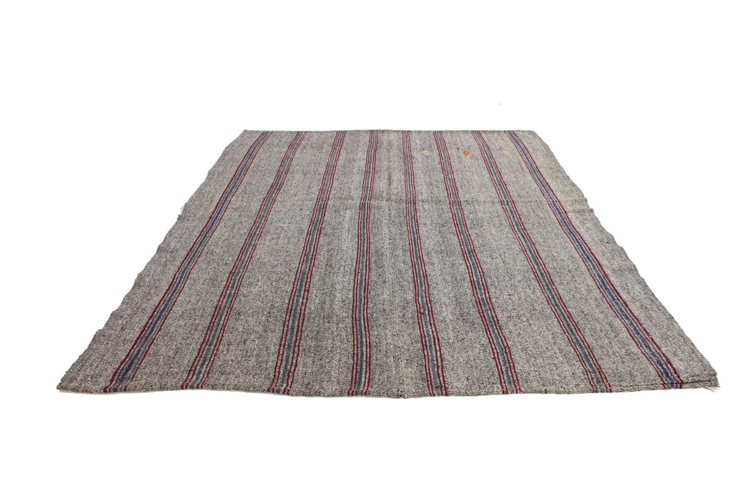 Gray Kilim Rug 6' 1" x 7' 10" | No. VR31422